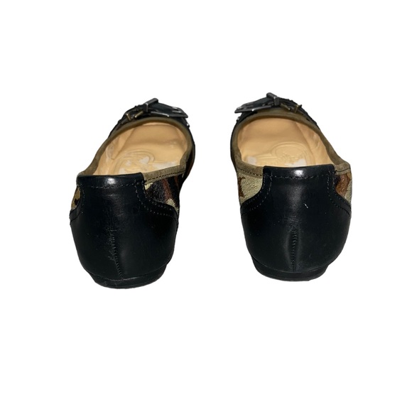 Gianni Bini Calf Hair Camo Flats Size 8 - Picture 3 of 8